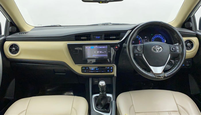 2018 Toyota Corolla Altis G, Petrol, Manual, 54,068 km, Dashboard
