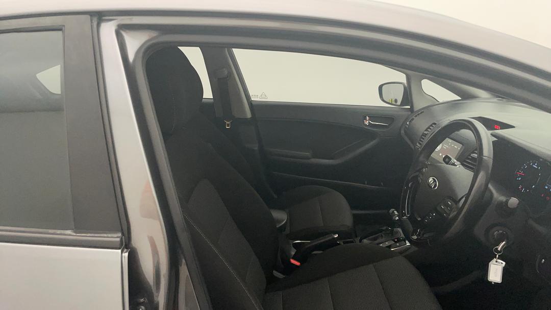 2017 Kia Cerato Sport, Automatic, 98865 km, Right Side Front Door Cabin View