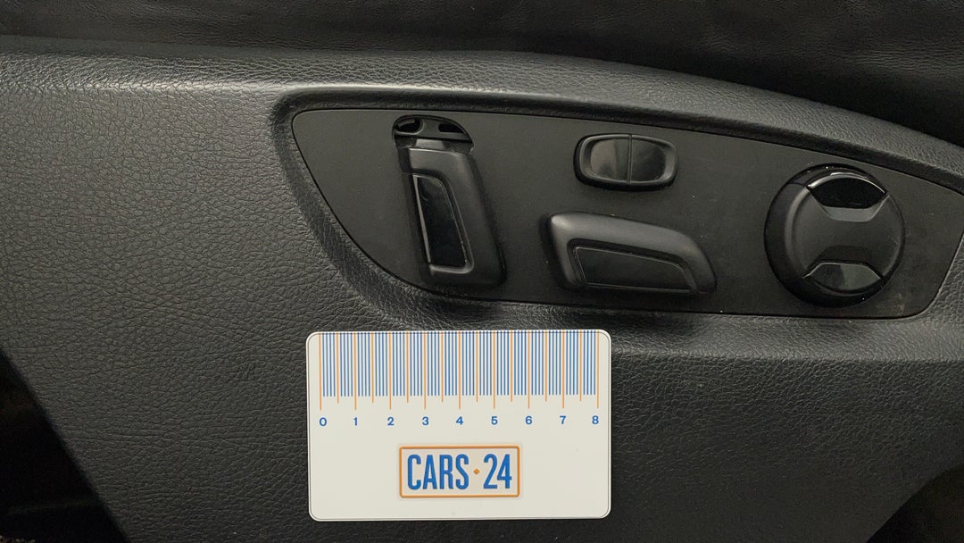 Seat Adjusters Front RHS Broken