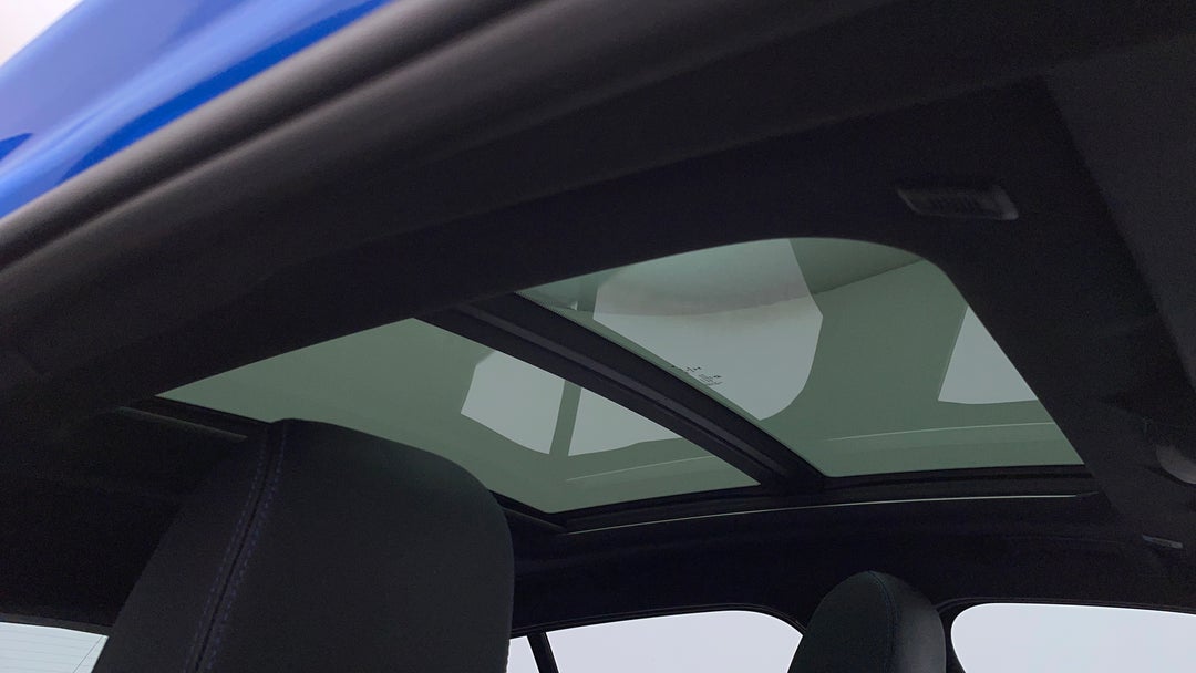 Interior Sunroof/Moonroof