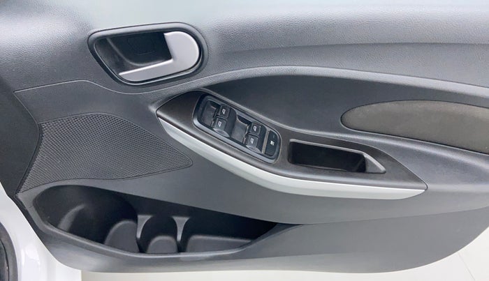 2016 Ford New Figo 1.2 TREND, Petrol, Manual, 20,012 km, Driver Side Door Panels Control