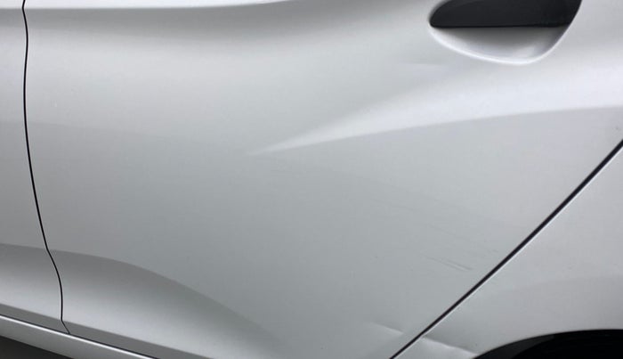 2014 Hyundai Eon ERA PLUS, Petrol, Manual, 51,874 km, Rear left door - Slightly dented