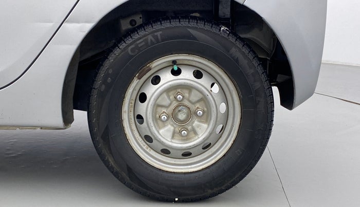 2014 Hyundai Eon ERA PLUS, Petrol, Manual, 51,874 km, Left Rear Wheel