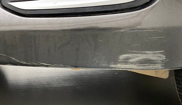 2015 Maruti Swift VXI, Petrol, Manual, 59,406 km, Front bumper - Minor scratches