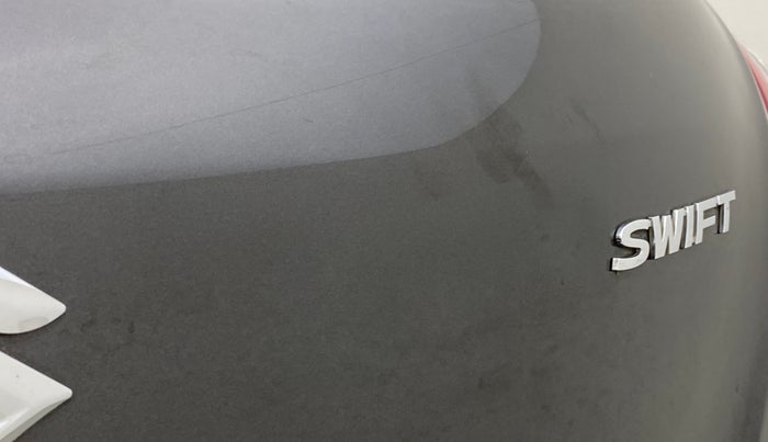 2015 Maruti Swift VXI, Petrol, Manual, 59,406 km, Dicky (Boot door) - Slightly dented