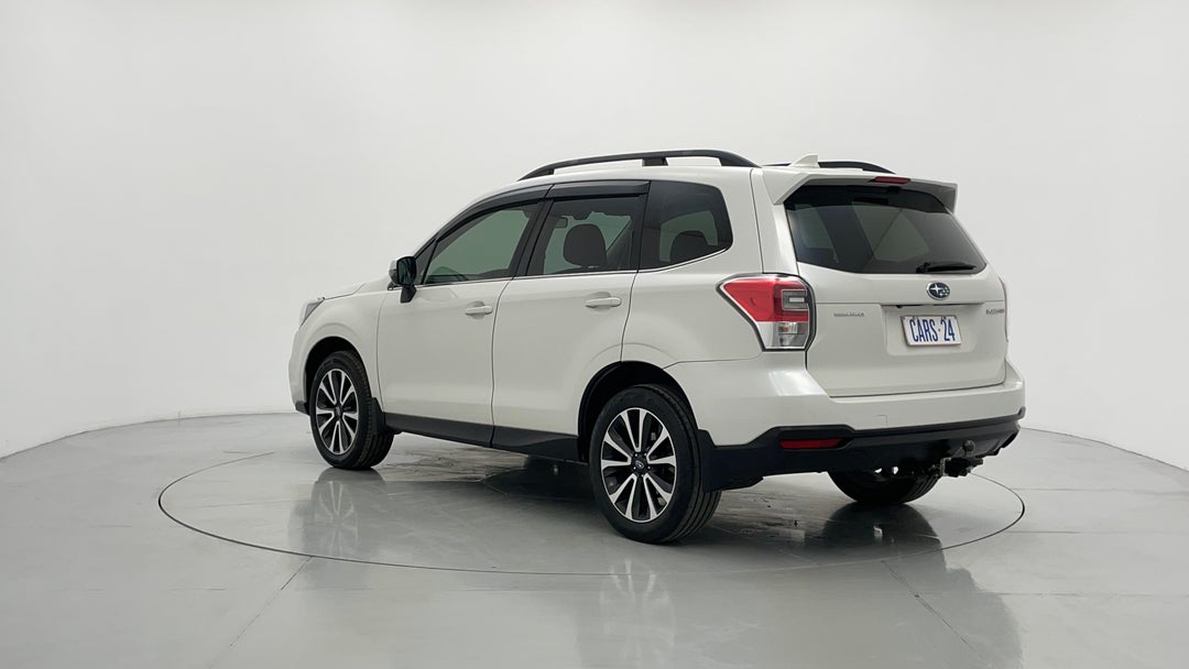 Left Back Diagonal (45- Degree) View