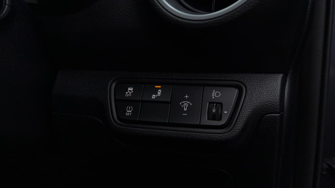 2021 Kia Cerato Gt, Automatic, 29232 km, Utility Switches/Buttons