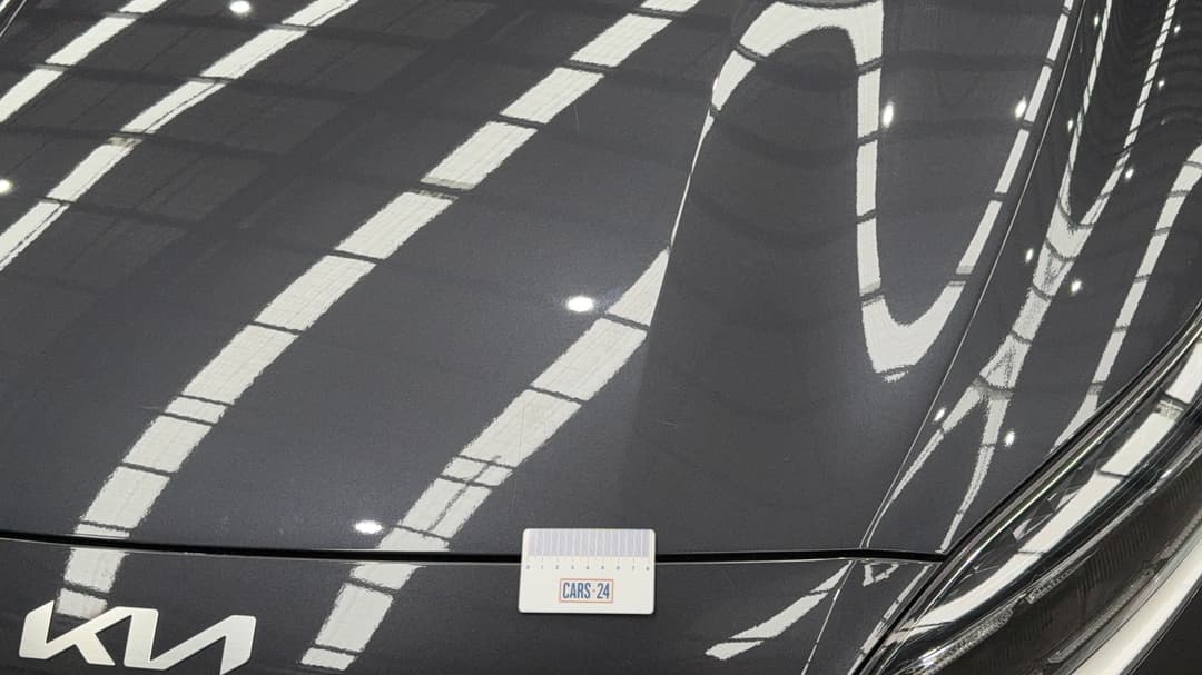2021 Kia Cerato Gt, Automatic, 29232 km, Bonnet Scratch
