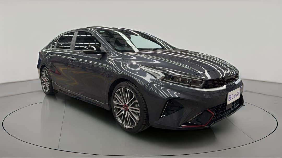 2021 Kia Cerato Gt, Automatic, 29232 km, Right Front Diagonal (45- Degree) View