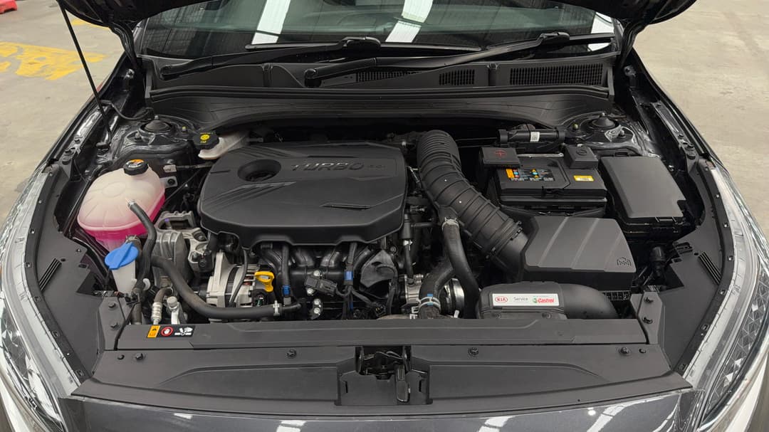 2021 Kia Cerato Gt, Automatic, 29232 km, Open Bonnet (Engine)
