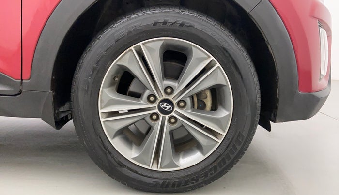2017 Hyundai Creta SX PLUS 1.6 PETROL DUAL TONE, Petrol, Manual, 50,121 km, Right Front Wheel