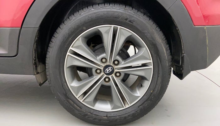 2017 Hyundai Creta SX PLUS 1.6 PETROL DUAL TONE, Petrol, Manual, 50,121 km, Left Rear Wheel