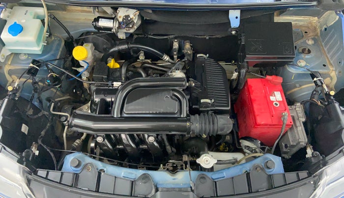 2018 Renault Kwid CLIMBER 1.0 AT, Petrol, Automatic, 10,318 km, Engine Bonet View