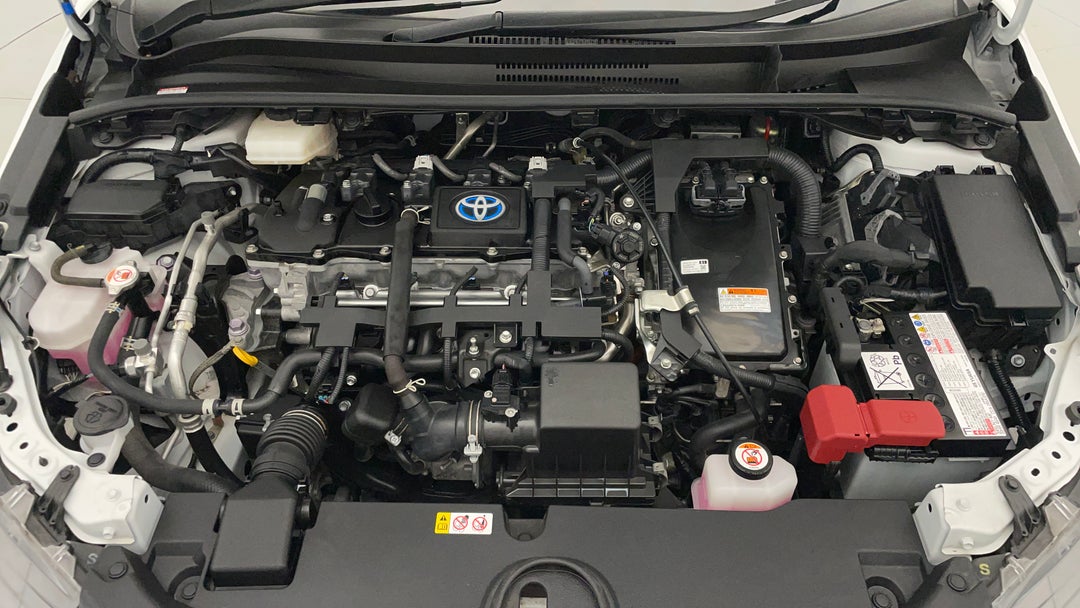 Open Bonnet (Engine)