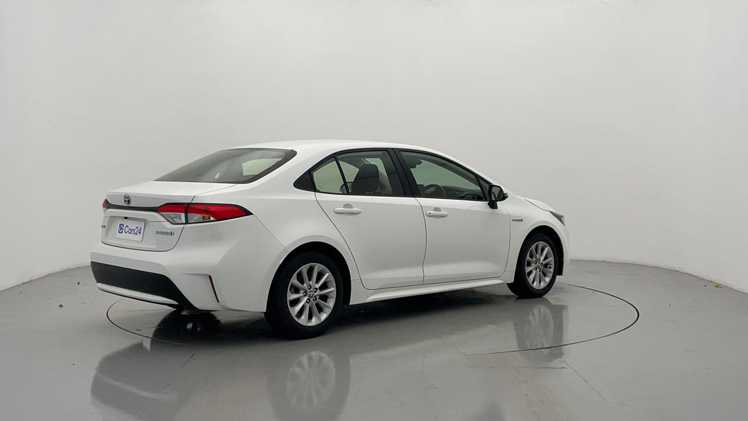 Right Back Diagonal (45- Degree) View