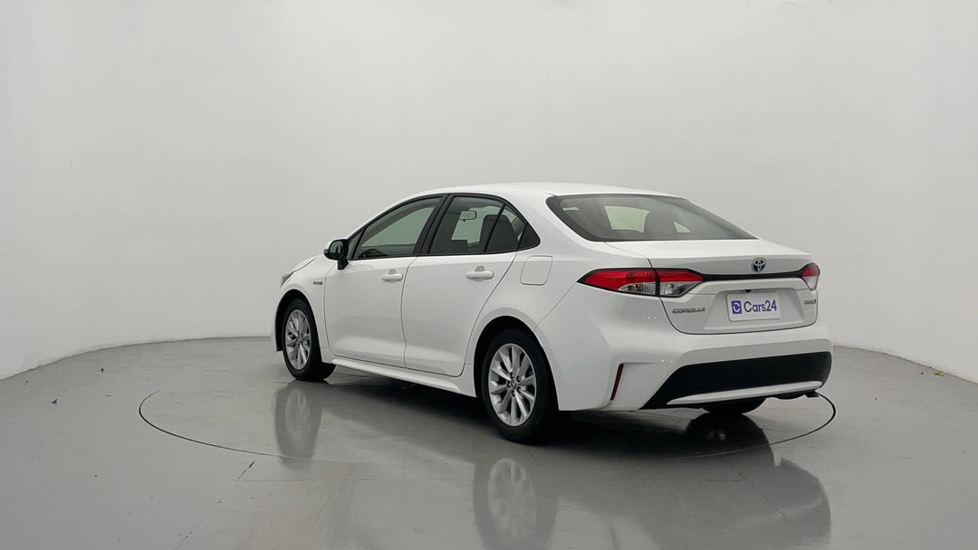 Left Back Diagonal (45- Degree) View