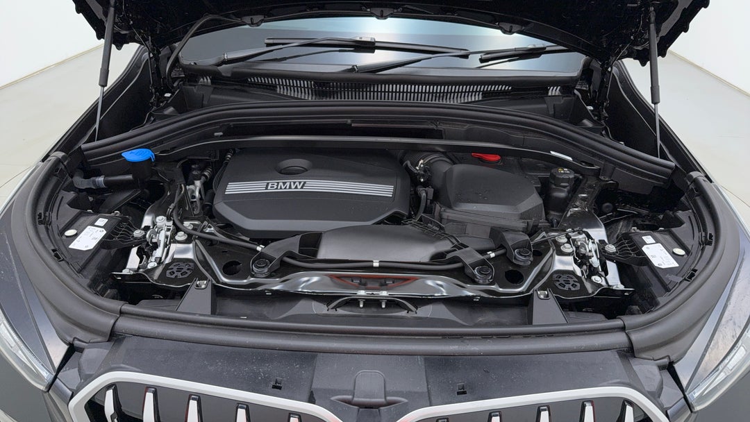 Open Bonnet (Engine)