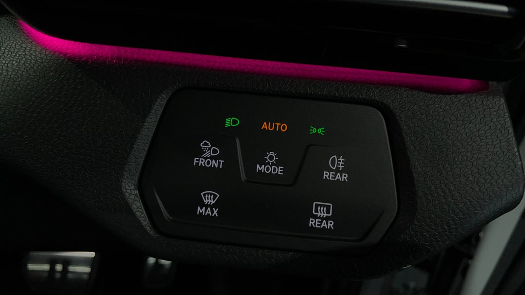 2025 Volkswagen Id.4 Pro, Automatic, 6405 km, Utility Switches/Buttons