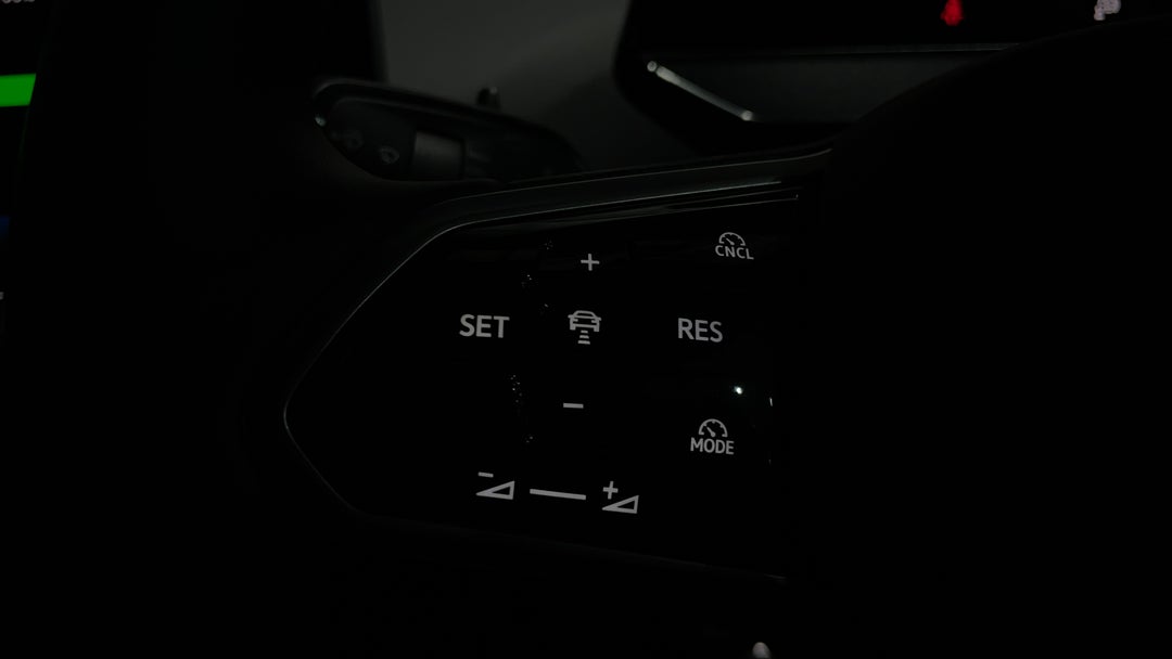 2025 Volkswagen Id.4 Pro, Automatic, 6405 km, Cruise Control