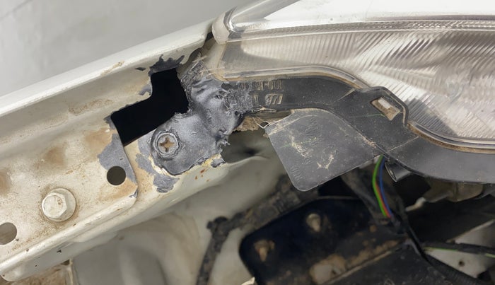 2021 Maruti Celerio VXI, Petrol, Manual, 9,647 km, Left headlight - Clamp has minor damage
