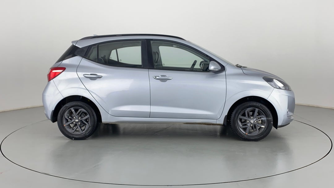 Right Side View