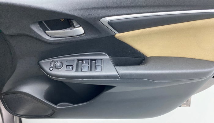 2016 Honda Jazz 1.2 V MT, Petrol, Manual, Driver Side Door Panels Control