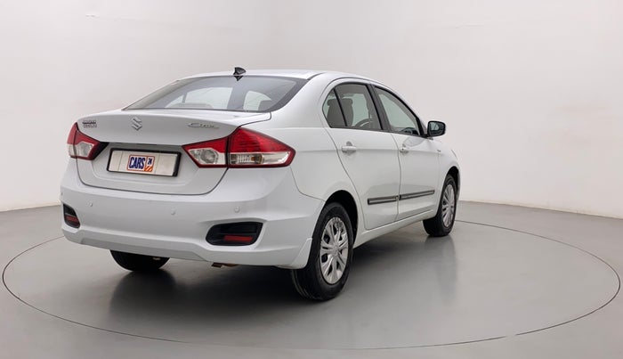 2015 Maruti Ciaz VXI+, Petrol, Manual, 95,738 km, Right Back Diagonal