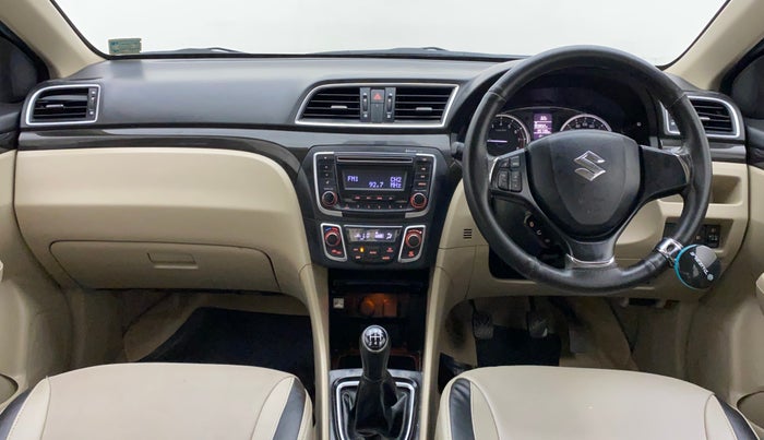 2015 Maruti Ciaz VXI+, Petrol, Manual, 95,738 km, Dashboard