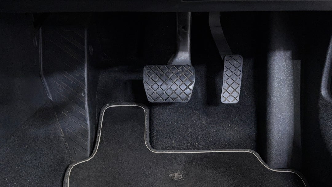 Pedals and Footmat