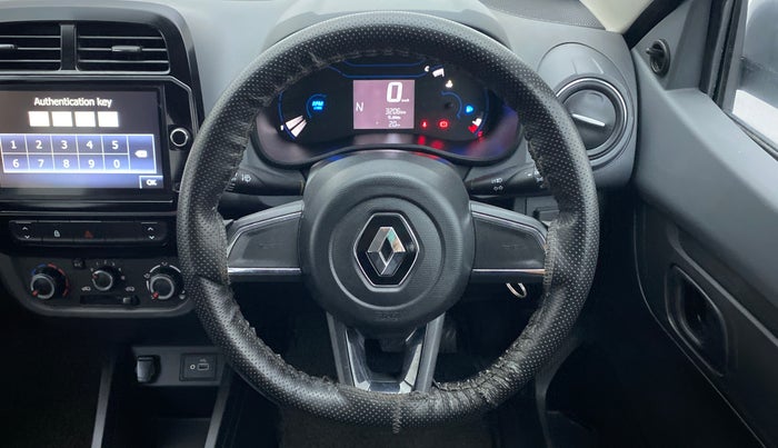 2021 Renault Kwid 1.0 RXT Opt AT, Petrol, Automatic, 3,206 km, Steering Wheel Close Up