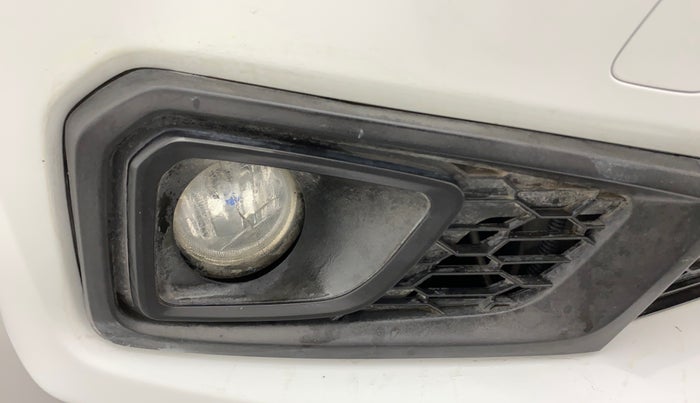 2018 Honda Amaze 1.5L I-DTEC S CVT, Diesel, Automatic, 1,00,516 km, Right fog light - Not working