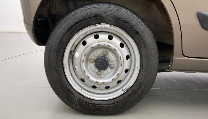 2014 Maruti Wagon R 1.0 LXI CNG, CNG, Manual, 90,837 km, Right Rear Wheel