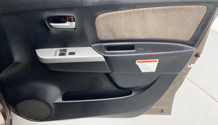 2014 Maruti Wagon R 1.0 LXI CNG, CNG, Manual, 90,837 km, Driver Side Door Panels Control
