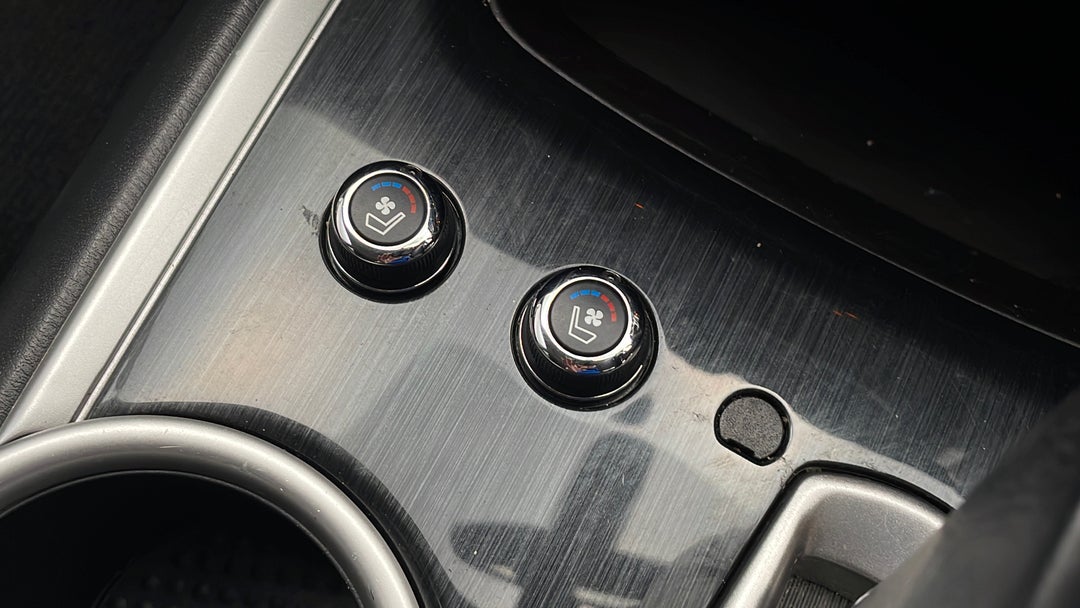 2017 Nissan Pathfinder Ti (4x4), Automatic, 37624 km, Ventilated Seats