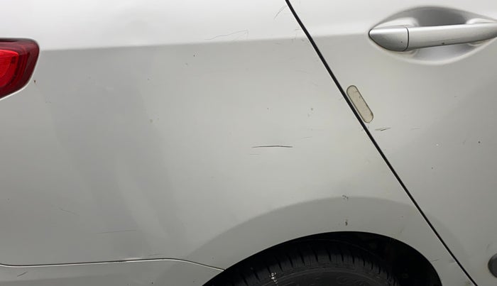 2015 Hyundai Xcent S 1.2, Petrol, Manual, 56,814 km, Right quarter panel - Minor scratches
