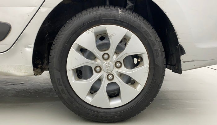 2015 Hyundai Xcent S 1.2, Petrol, Manual, 56,814 km, Left Rear Wheel