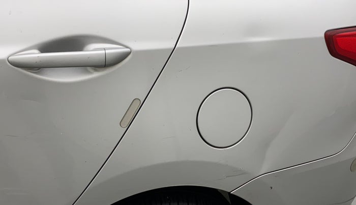 2015 Hyundai Xcent S 1.2, Petrol, Manual, 56,814 km, Left quarter panel - Slightly dented