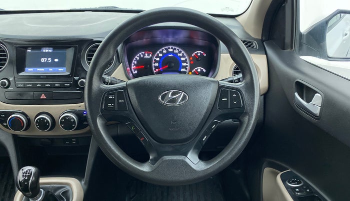 2017 Hyundai Grand i10 Sportz1.2 CRDI, Diesel, Manual, 49,660 km, Steering Wheel Close Up
