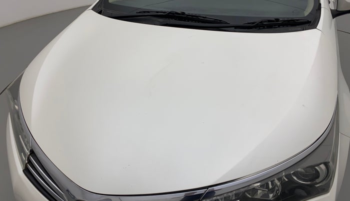 2016 Toyota Corolla Altis VL CVT PETROL, Petrol, Automatic, 1,18,478 km, Bonnet (hood) - Paint has minor damage