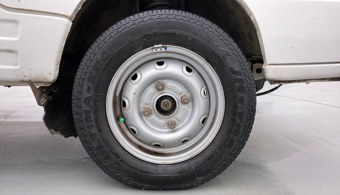 2018 Maruti OMNI E 8 STR, Petrol, Manual, 39,591 km, Right Front Wheel
