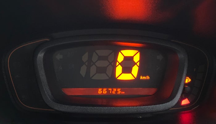 2017 Renault Kwid RXL, Petrol, Manual, 66,912 km, Odometer Image