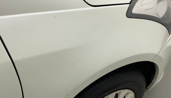 2015 Maruti Swift Dzire VXI, Petrol, Manual, 25,157 km, Right fender - Minor scratches
