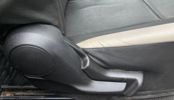 2021 Maruti IGNIS SIGMA 1.2, Petrol, Manual, 45,873 km, Driver Side Adjustment Panel