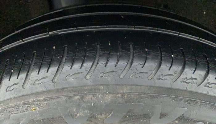 2019 Maruti Baleno DELTA 1.2 K12, Petrol, Manual, 42,435 km, Right Rear Tyre Tread