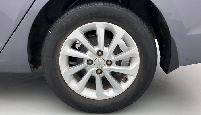 2018 Hyundai Verna EX 1.6 VTVT AT, Petrol, Automatic, 27,310 km, Left Rear Wheel