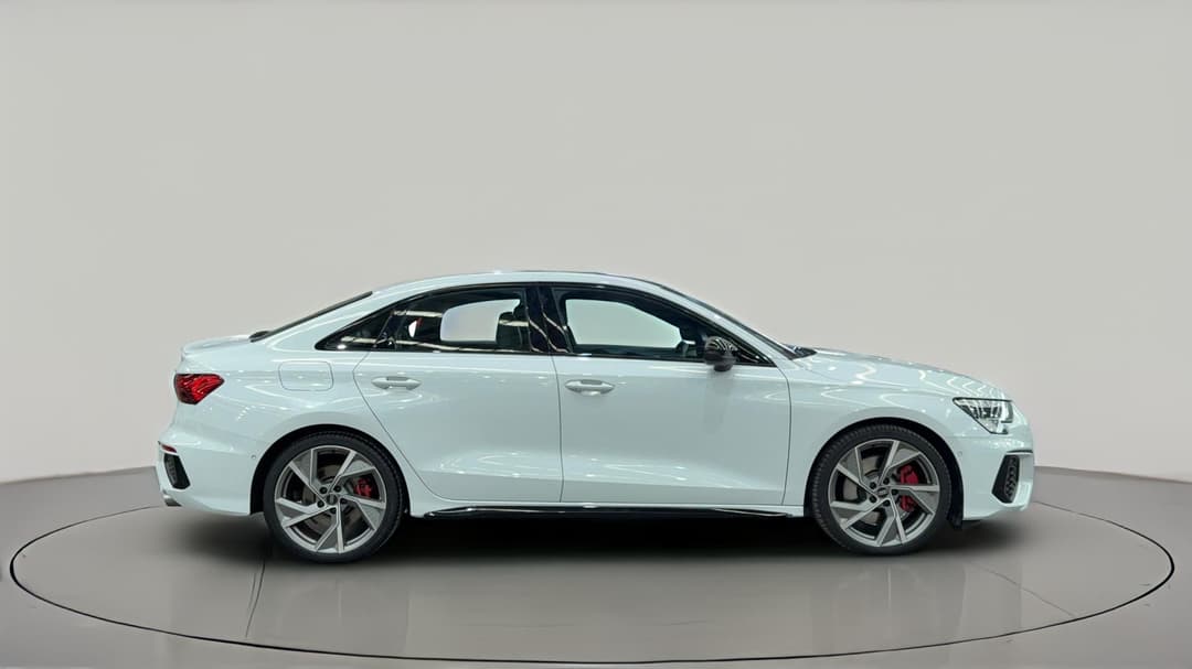 2022 Audi S3 2.0 Tfsi Quattro, Automatic, 38128 km, Right Side View