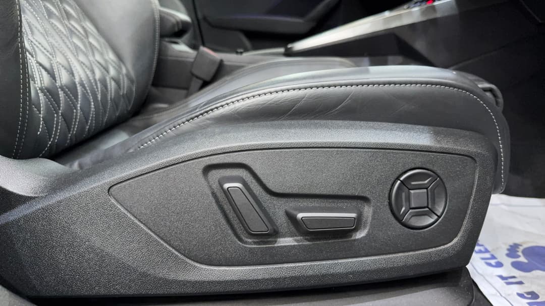 2022 Audi S3 2.0 Tfsi Quattro, Automatic, 38128 km, Drivers Side Adjustment Panel