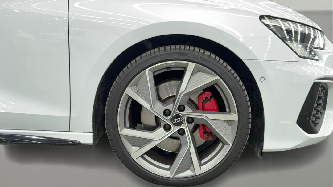 2022 Audi S3 2.0 Tfsi Quattro, Automatic, 38128 km, Right Front Wheel