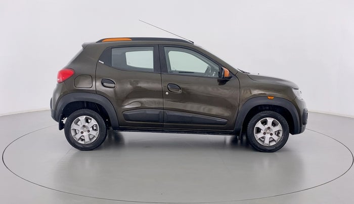 2017 Renault Kwid CLIMBER 1.0 AT, Petrol, Automatic, 31,258 km, Right Side View