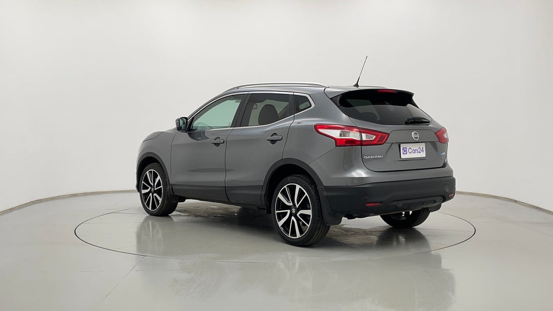 Left Back Diagonal (45- Degree) View